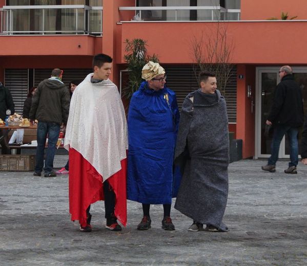 Clicca per vedere l'immagine alla massima grandezza