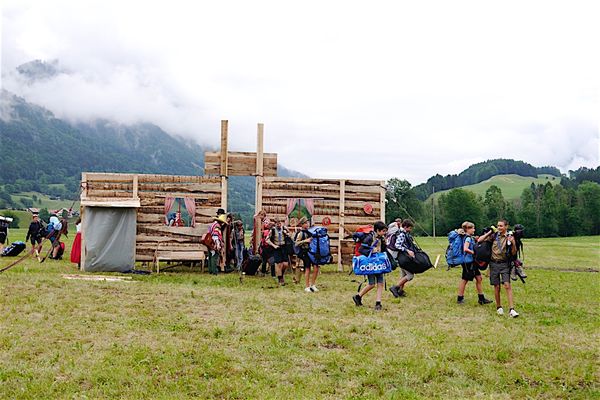 Clicca per vedere l'immagine alla massima grandezza