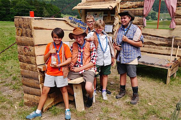 Clicca per vedere l'immagine alla massima grandezza