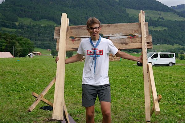 Clicca per vedere l'immagine alla massima grandezza