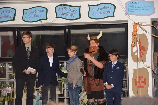 Clicca per vedere l'immagine alla massima grandezza