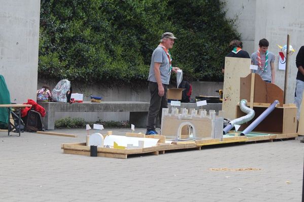 Clicca per vedere l'immagine alla massima grandezza