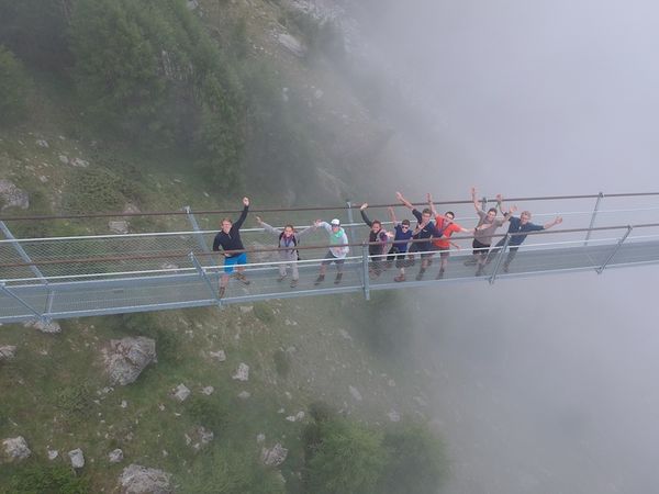 Clicca per vedere l'immagine alla massima grandezza