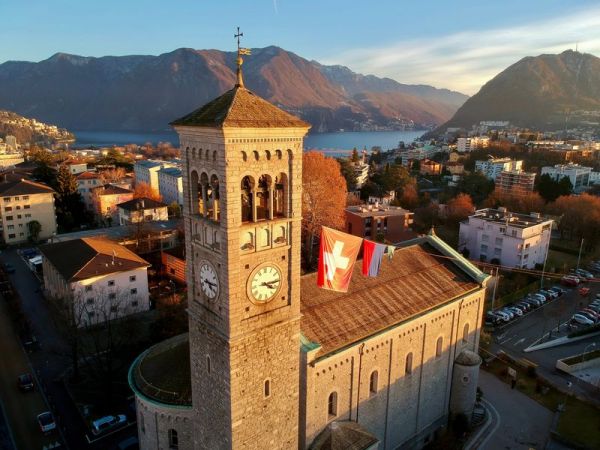 Clicca per vedere l'immagine alla massima grandezza