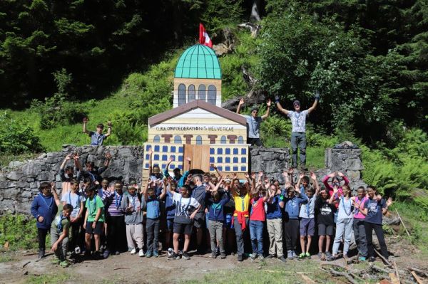 Clicca per vedere l'immagine alla massima grandezza