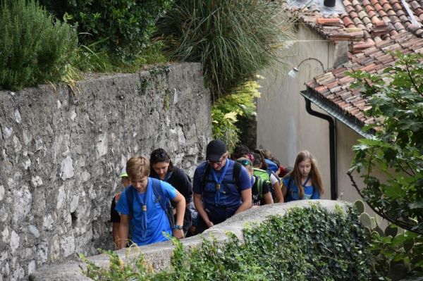 Clicca per vedere l'immagine alla massima grandezza