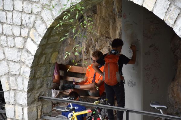 Clicca per vedere l'immagine alla massima grandezza