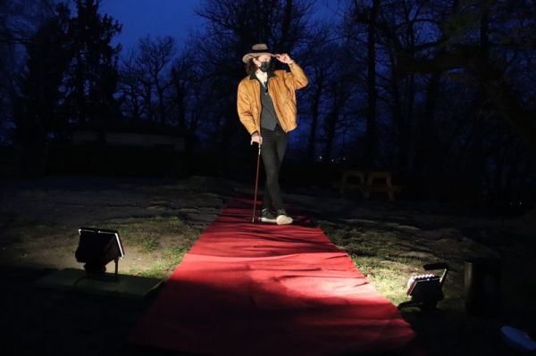 Clicca per vedere l'immagine alla massima grandezza