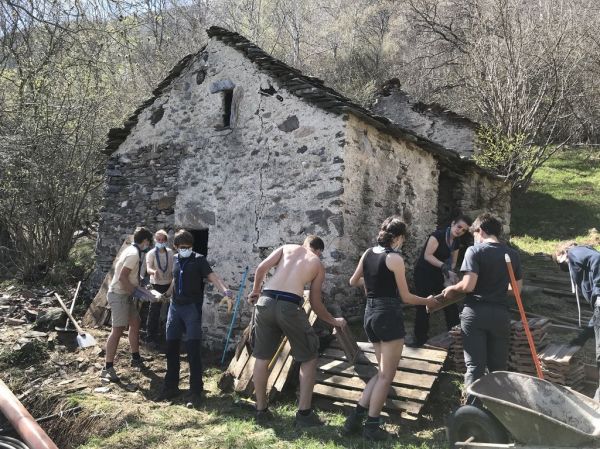 Clicca per vedere l'immagine alla massima grandezza