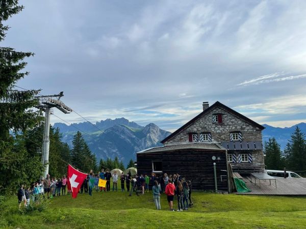 Clicca per vedere l'immagine alla massima grandezza