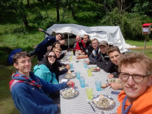 Clicca per vedere l'immagine alla massima grandezza