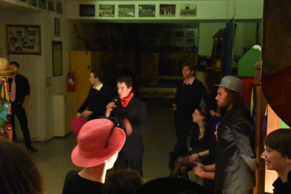 Clicca per vedere l'immagine alla massima grandezza