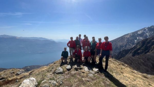 Clicca per vedere l'immagine alla massima grandezza