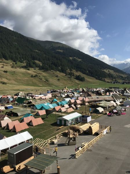 Clicca per vedere l'immagine alla massima grandezza
