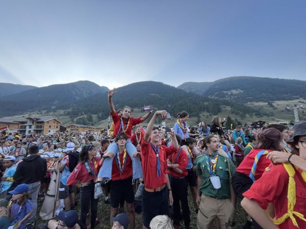 Clicca per vedere l'immagine alla massima grandezza