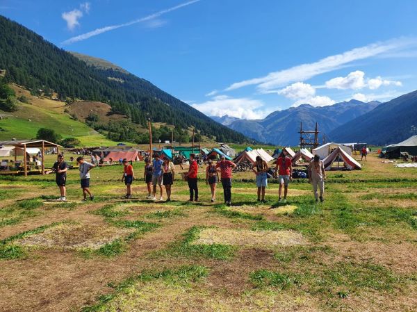 Clicca per vedere l'immagine alla massima grandezza