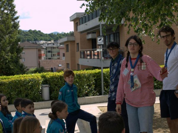 Clicca per vedere l'immagine alla massima grandezza