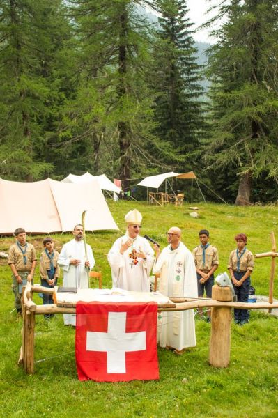 Clicca per vedere l'immagine alla massima grandezza