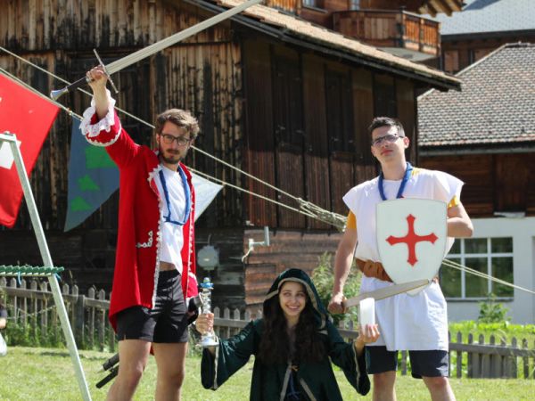 Clicca per vedere l'immagine alla massima grandezza