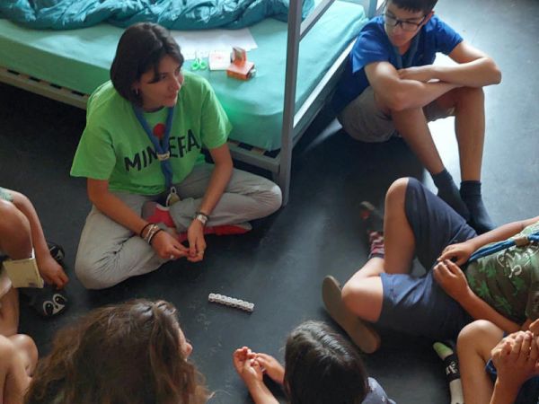 Clicca per vedere l'immagine alla massima grandezza