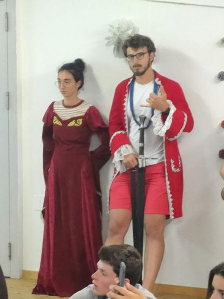 Clicca per vedere l'immagine alla massima grandezza