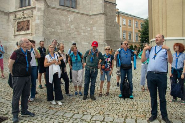 Clicca per vedere l'immagine alla massima grandezza