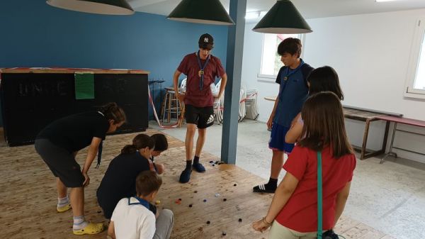 Clicca per vedere l'immagine alla massima grandezza