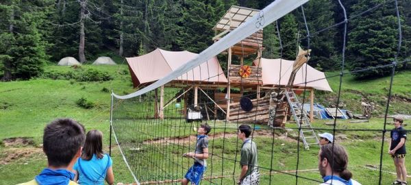 Clicca per vedere l'immagine alla massima grandezza