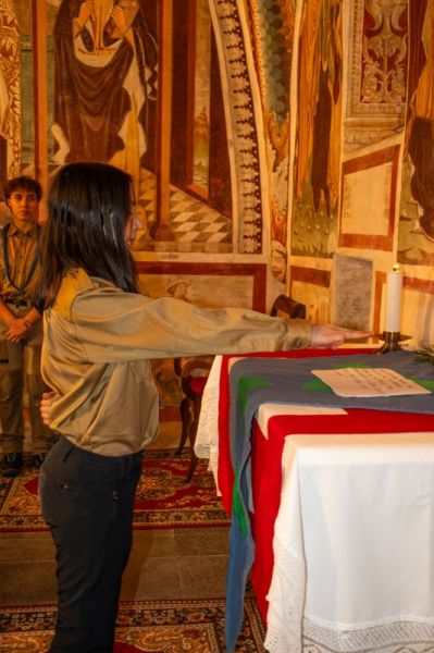 Clicca per vedere l'immagine alla massima grandezza