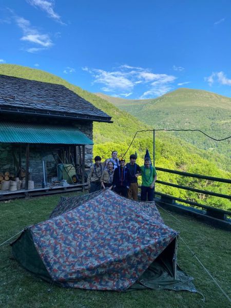 Clicca per vedere l'immagine alla massima grandezza