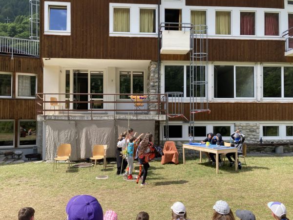 Clicca per vedere l'immagine alla massima grandezza