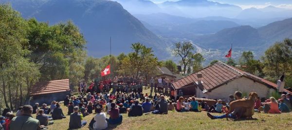 Clicca per vedere l'immagine alla massima grandezza