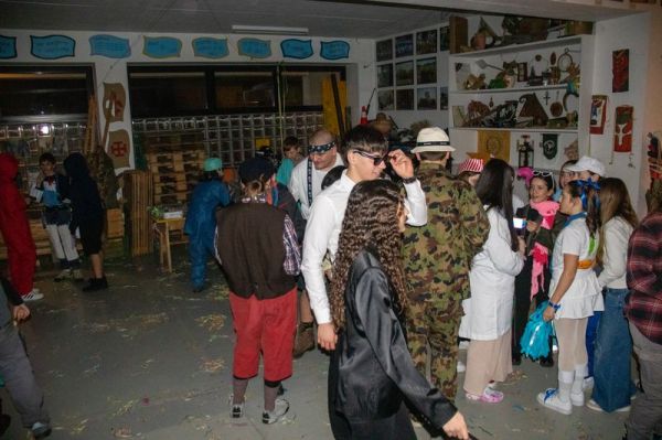 Clicca per vedere l'immagine alla massima grandezza