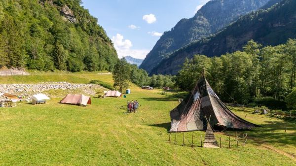 Clicca per vedere l'immagine alla massima grandezza