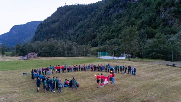 Clicca per vedere l'immagine alla massima grandezza