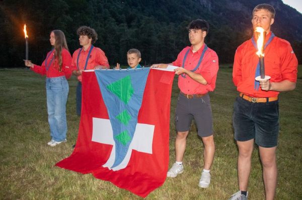 Clicca per vedere l'immagine alla massima grandezza