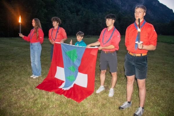 Clicca per vedere l'immagine alla massima grandezza