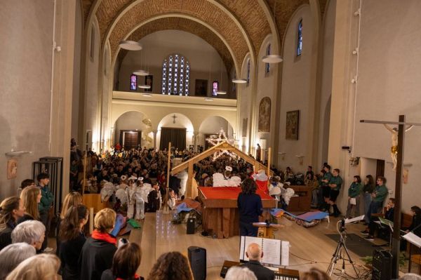 Clicca per vedere l'immagine alla massima grandezza