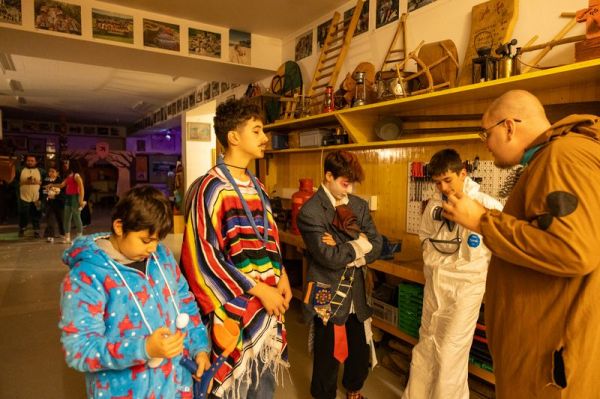 Clicca per vedere l'immagine alla massima grandezza