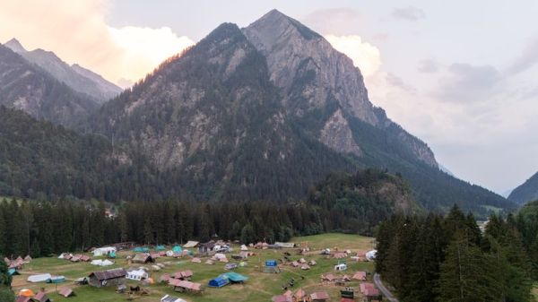 Clicca per vedere l'immagine alla massima grandezza